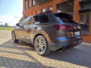 Volkswagen Touareg R-Line 3.0 V6 TFSI 250kW