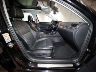 Skoda Superb Premium Edition 2.0 110kW