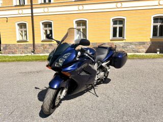 Honda VFR 800 V4 80kW
