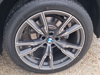 BMW X5 Xdrive 3.0 190кВ
