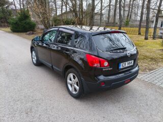 Nissan Qashqai 2.0 104кВ