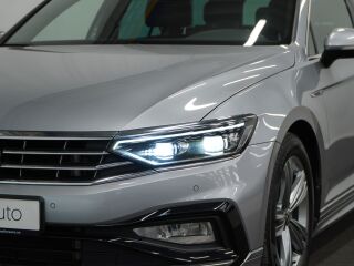 Volkswagen Passat R-line 2.0 147kW