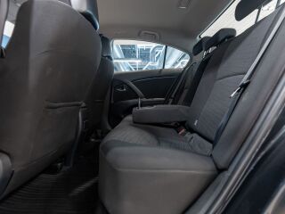 Toyota Avensis Valvematic Linea Sol 1.8 108кВ
