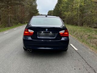 BMW 330 3.0 r6 N52B30 190kW