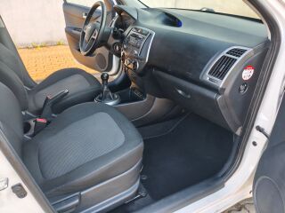 Hyundai i20 1.2 63кВ