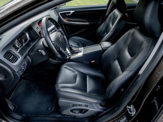 Volvo V60 Cross Country Summum 2.0 110кВ