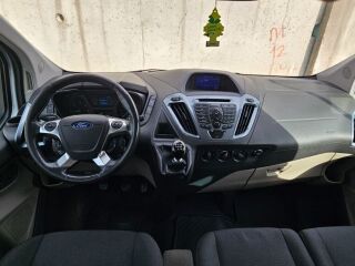 Ford Tourneo Custom 9k 2.2 92kW