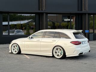 Mercedes-AMG C 63 S 4.0 V8 490kW