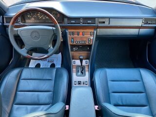 Mercedes-Benz 300 E - 24 3.0 R6 162кВ