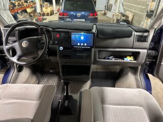 Volkswagen Multivan 2.5 R5 TDI 75kW