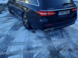 Mercedes-Benz E 200 R1ES 2.0 110kW