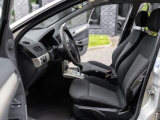 Opel Astra Comfortline 1.6 85kW