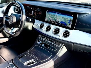 Mercedes-Benz E 300 e AMG T 2.0 155kW