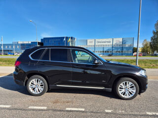 BMW X5 X-drive 3.0 190кВ