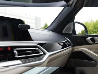 BMW X7 M50 Individual Exclusive 3.0 R6 294kW