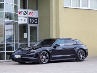 Porsche Taycan Sport Turismo 4S 420кВ