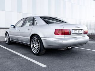 Audi A8 2.5 110kW