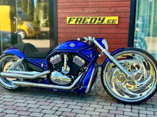 Harley-Davidson VRSCA V-Rod 26 Esi- ja 300 Tagaratas V2 Revolution 86kW