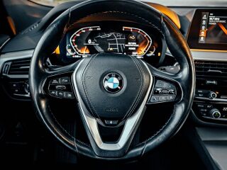 BMW 630 luxury line Xdrive 3.0 195kW