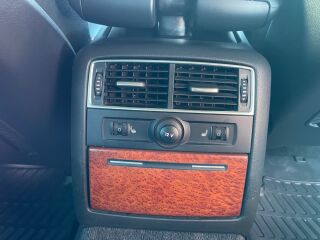 Audi A8 Quattro Bose 4.2 V8 TDI 240kW