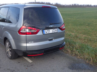 Ford Galaxy 1.8 92kW