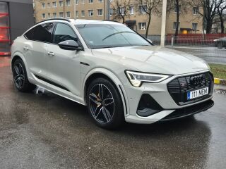 Audi e-tron S 370kW