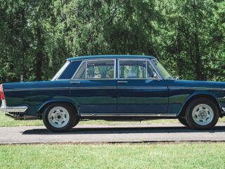 Fiat 2300 Berlina Lusso 2.3 R6 86kW