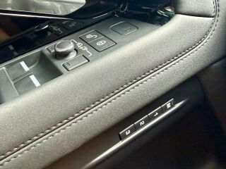 Land Rover Range Rover Evoque P200 SE MHEV AWD 2.0 147кВ