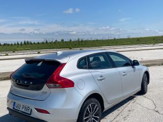 Volvo V40 2.0 110кВ