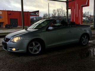 Volkswagen Eos Cabrio Comfortline 2.0 R4 FSi 110кВ