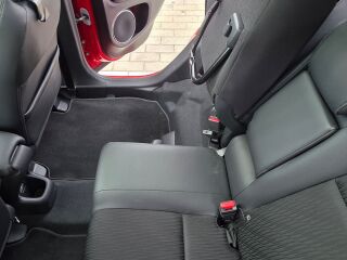 Honda HR-V R4 16V i-VTEC 1.5 R4, 16V i-VTEC L15  1.5 i-VTEC  R4  16V 96kW
