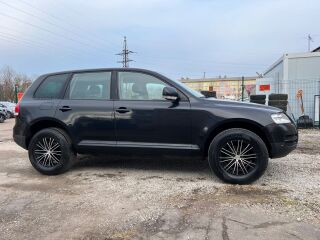 Volkswagen Touareg Black edition diesel 2.5 R5 Diesel 128кВ