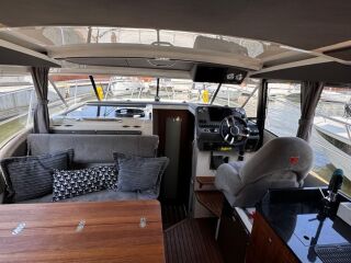 Marex 330 SCANDINAVIA 1 X DPI Volvo Penta D6-440hj
