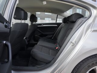 Volkswagen Passat B8 1.8 R4 TSI 132kW