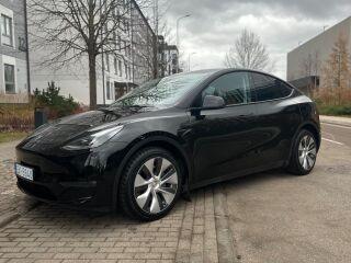 Tesla Model Y Long Range AWD 258kW
