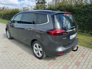 Opel Zafira TOURER 2.0 121kW