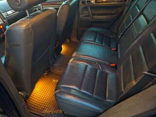 Volkswagen Touareg 2.5 128kW