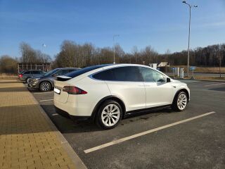 Tesla Model X 75D 158kW