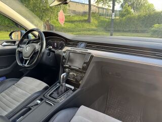 Volkswagen Passat Highline 1.8 132kW