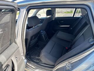 BMW 330 Touring LCI 3.0 R6 200kW