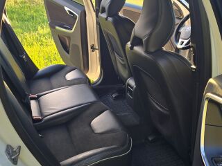 Volvo XC60 2.0 140kW