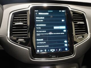 Volvo XC90 B5 AWD MILD HYBRID 2.0 173kW