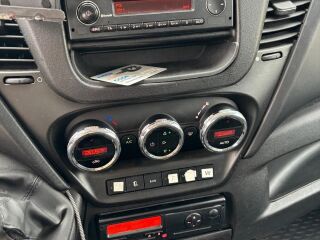Iveco Daily 70C17 puksiirauto 3.0 125kW