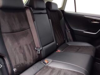 Toyota RAV4 Luxury Plus 131кВ