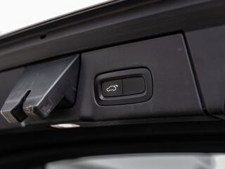 Volvo V90 AWD 2.0 173kW