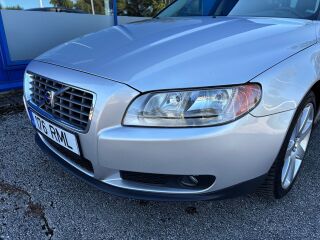 Volvo S80 Momentum 2.4 D5 120кВ