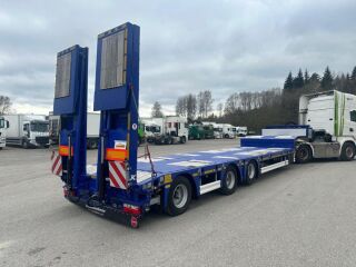 Kässbohrer LOWBED + 3-AXLE + NORDIC + STEERING AXEL + AXEL LI