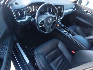 Volvo V60 Momentum 2.0 110kW
