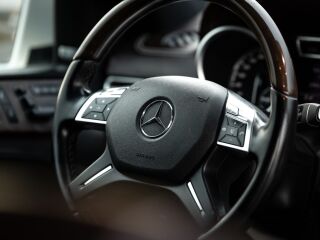 Mercedes-Benz ML 350 DESIGNO EDITION1 3.0 190kW
