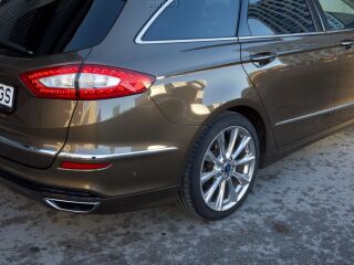 Ford Mondeo Vignale 4x4 2.0 R4 TDI CR 132kW
